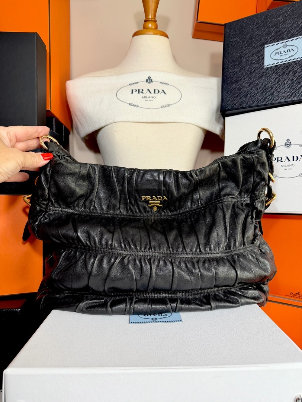 Prada 🌟 Black Runched Leather Shoulder Bag with Gold ! Offers always welcome! - Picture 8 of 16